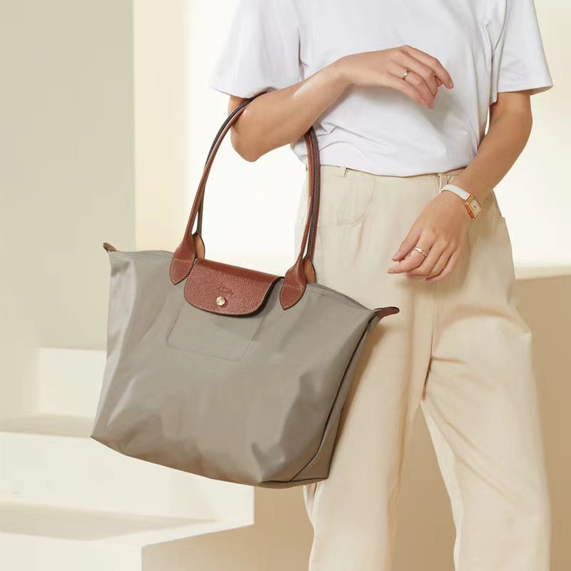 Longchamp le pliage medium tote bag